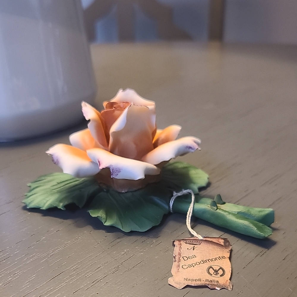 Capodimonte Peach Porcelain Rose Figurine Made In Italy